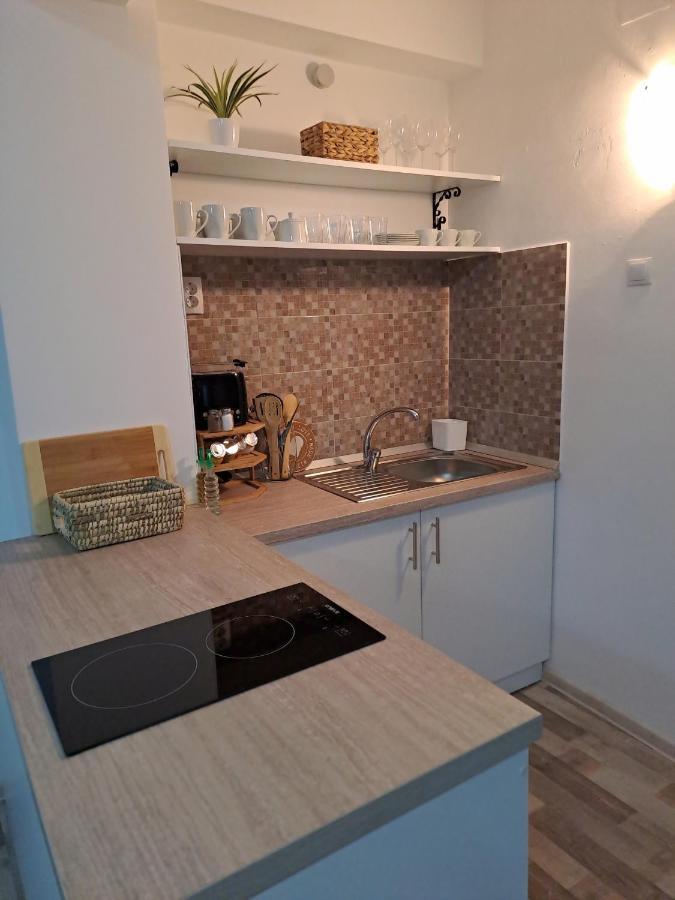 7 Level Central Apartments 미에르쿠리에씨우크 외부 사진