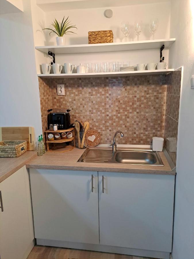 7 Level Central Apartments 미에르쿠리에씨우크 외부 사진
